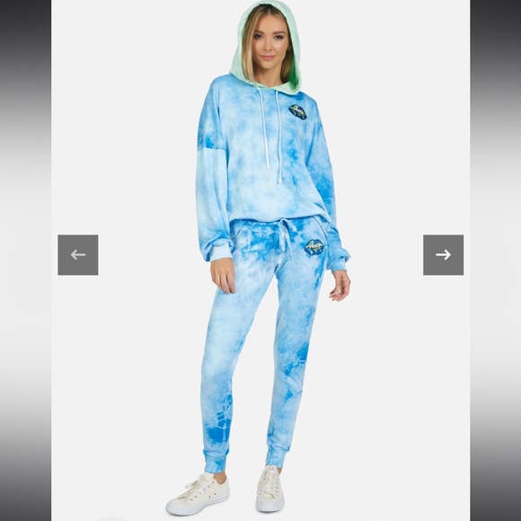 Lauren Moshi Tie Dye Peace Lips Sweatpants - Picture 6 of 8